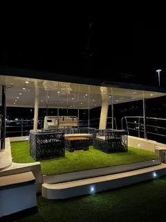 Réveillon - Catamarã até 65 pessoas 8